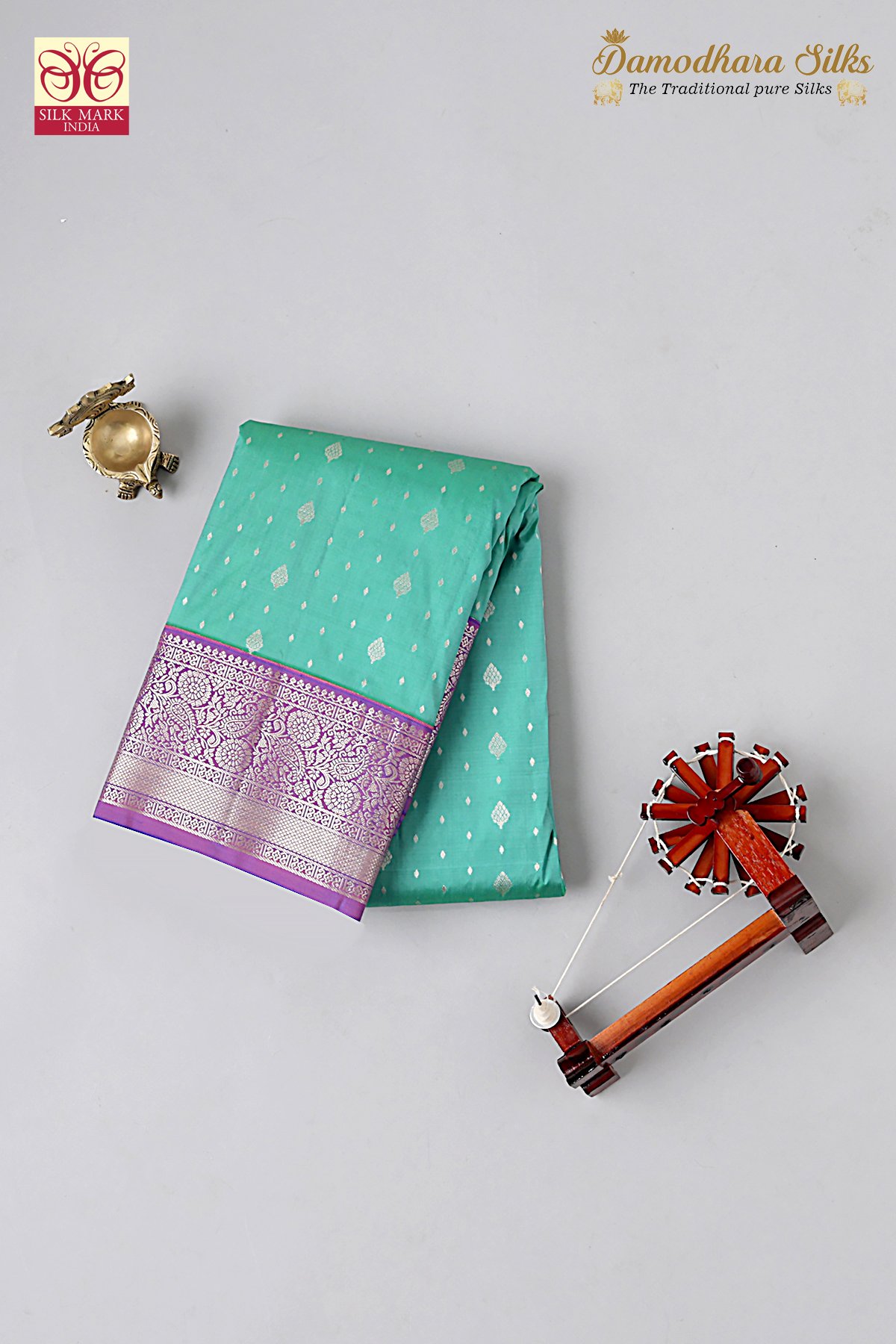 Light Rexona Rama With Purple Kanchipuram Silk Saree