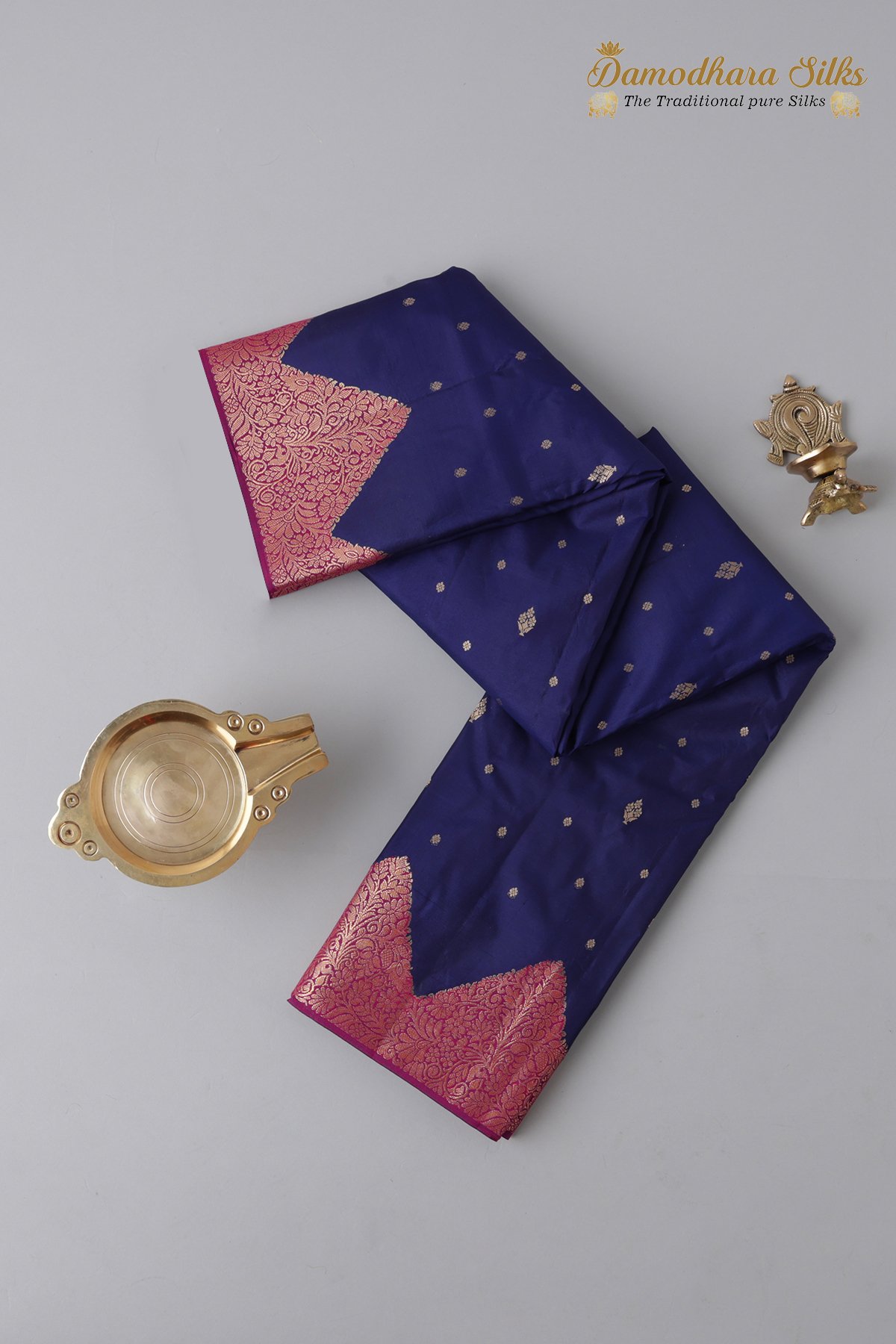 Navy Blue With Dark Pink Kanchipuram Silk Saree